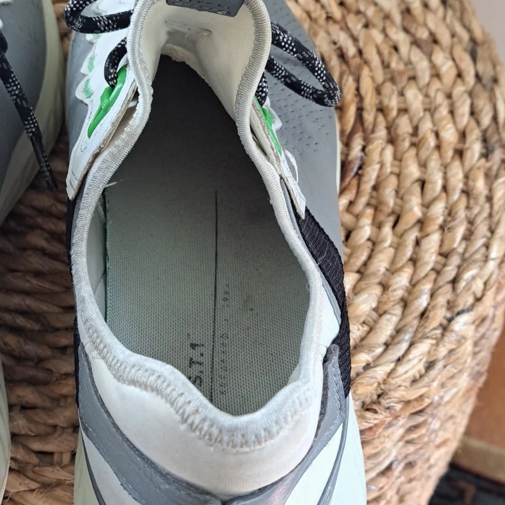 Ecco‎ Mens Athletic/Training/Walking Grey Leather Sneakers EU44/US10-10.5